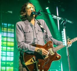 Snow Patrol performs at The Salt Shed in Chicago on April 1, 2025.